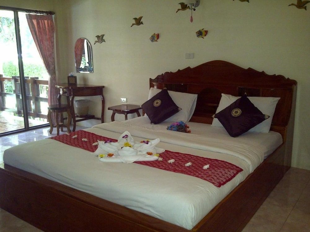 undefined Chaya Resort 8