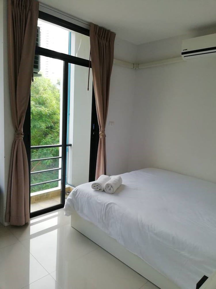 undefined Baan der Bruyn 10