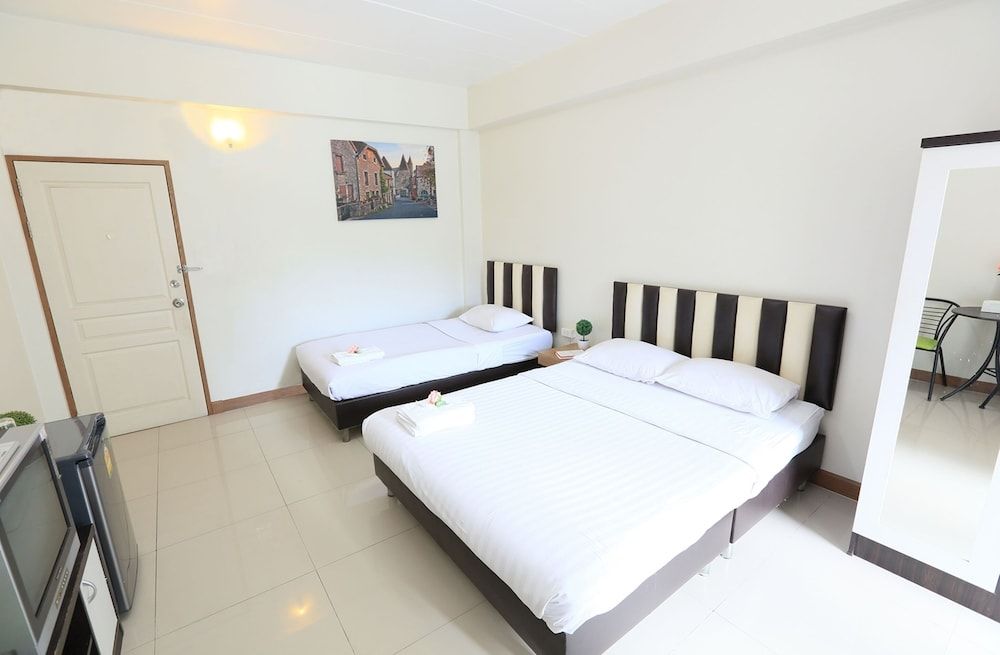 undefined SK Resort 7