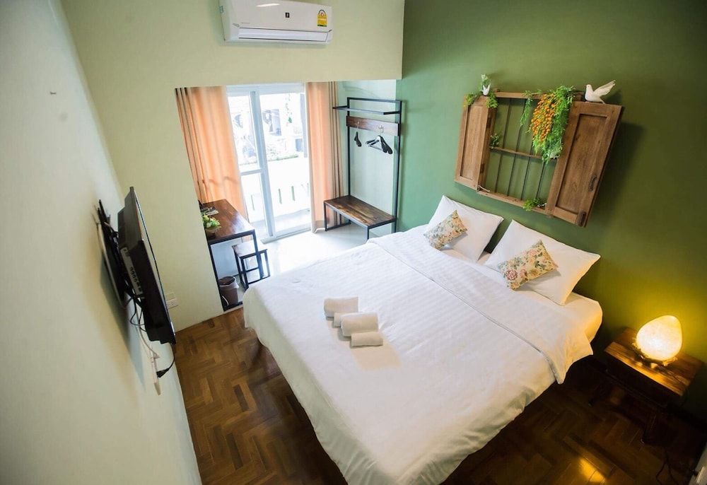 Deluxe with Balcony