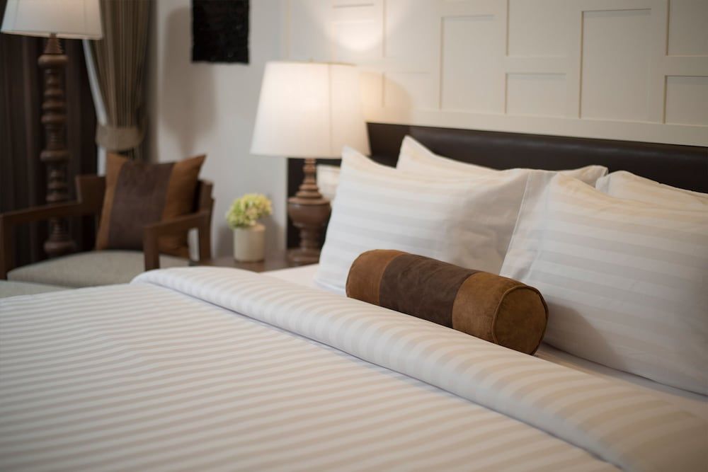 Casa Vimaya Riverside Superior Double Room 4