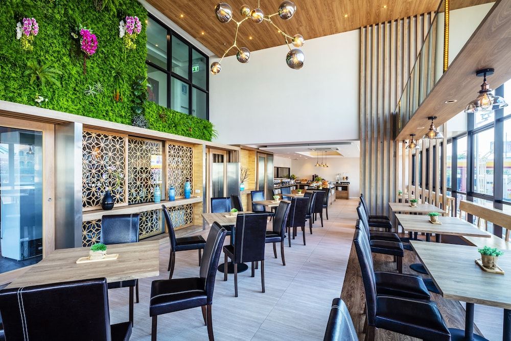 undefined Narra Hotel 8