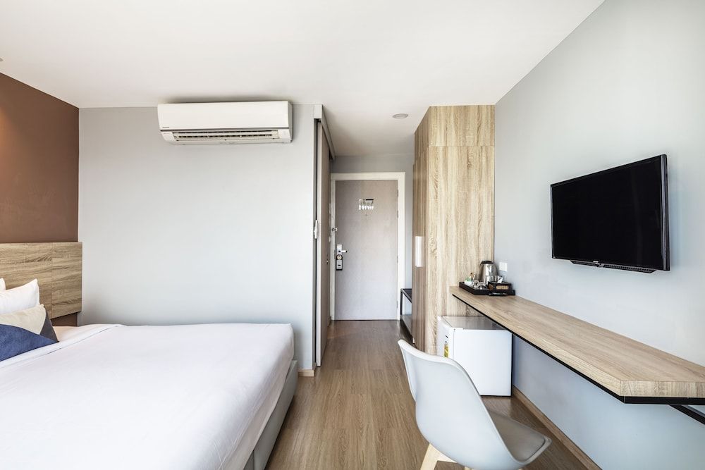 Narra Hotel Standard Double Room 3