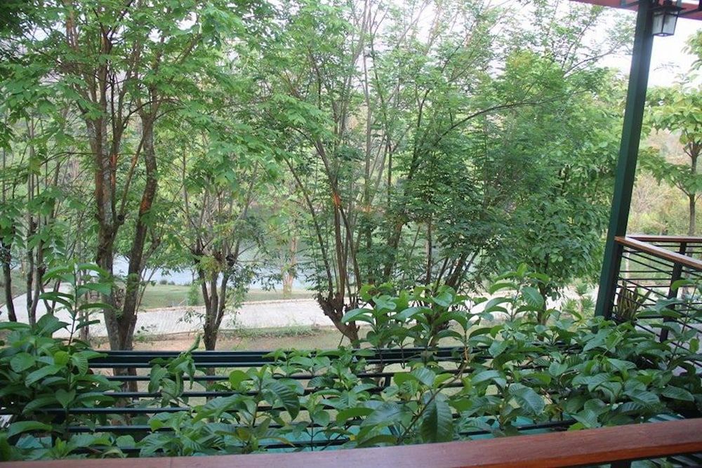 Baan Alisa Bed and Breakfast Suite 13