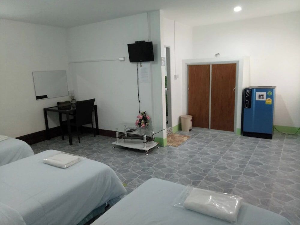 Coconut Home Resort Triple Room 6