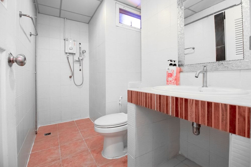 undefined Capital O 411 Grandview Condo 15 9