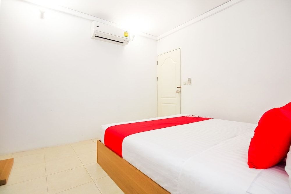 undefined Capital O 411 Grandview Condo 15 8