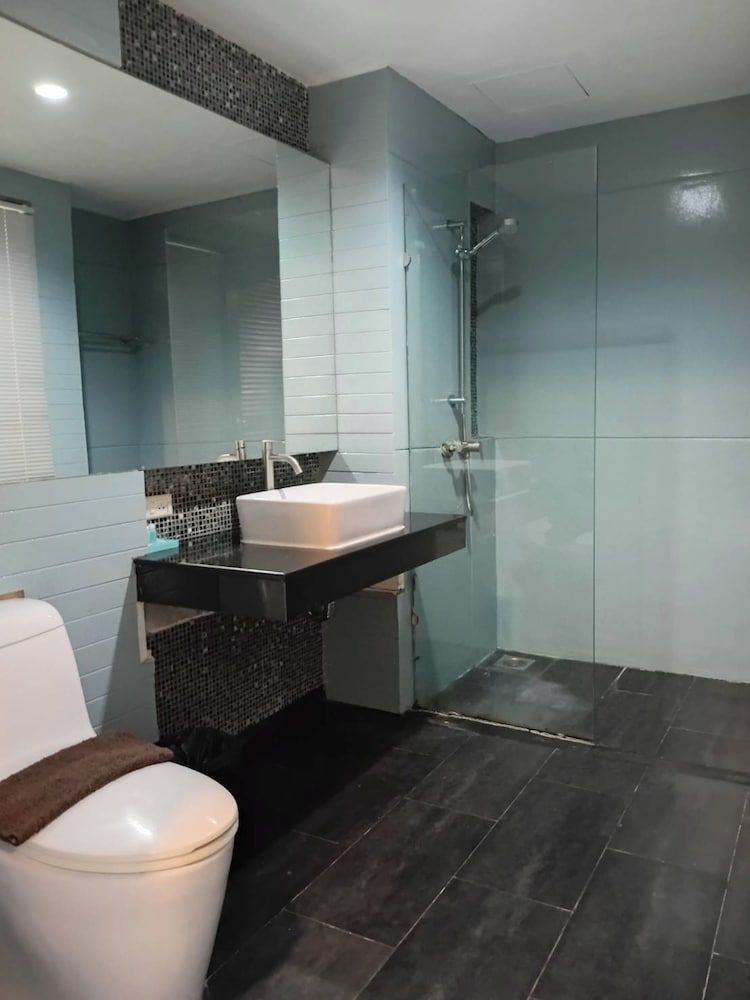 Coco Boutique Hotel Superior Twin Room 3