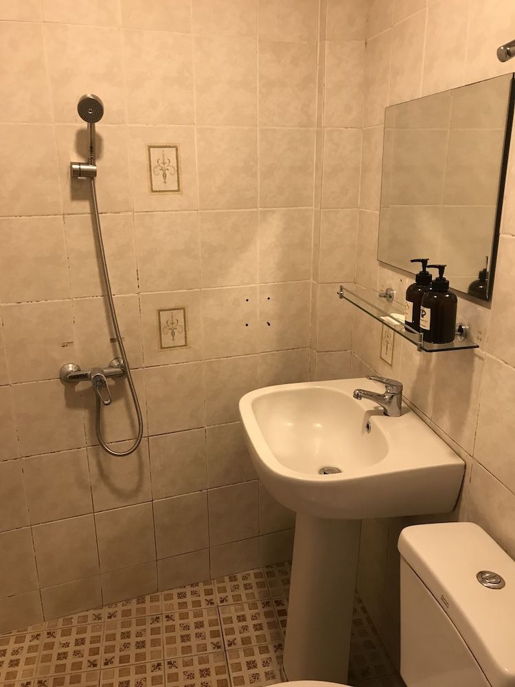 Buakham Rim Khong Superior Room 4