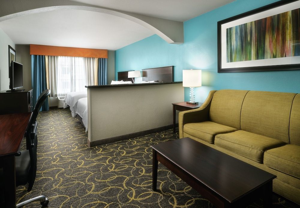 Suite, Multiple Beds