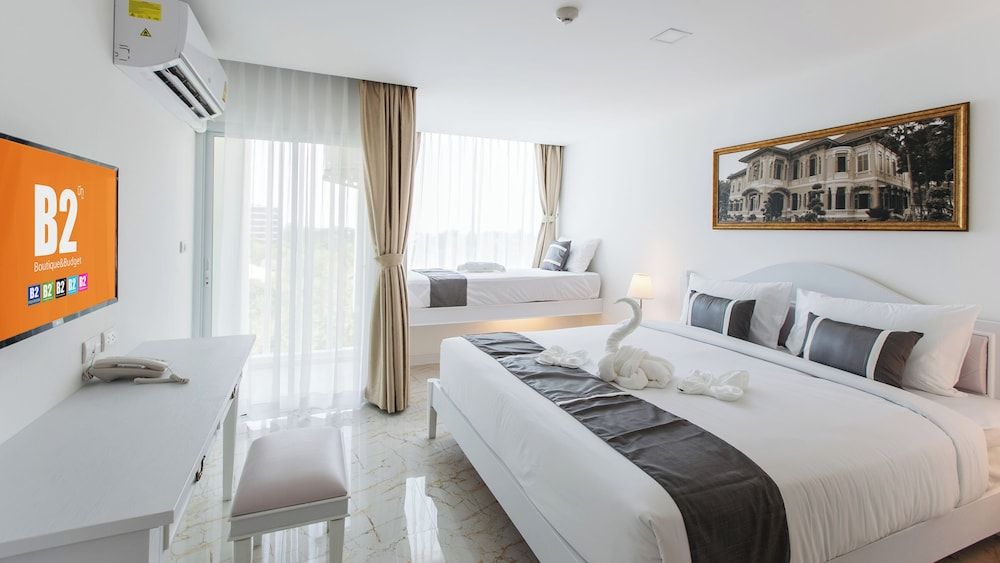 undefined B2 Hua Hin Premier Hotel 5