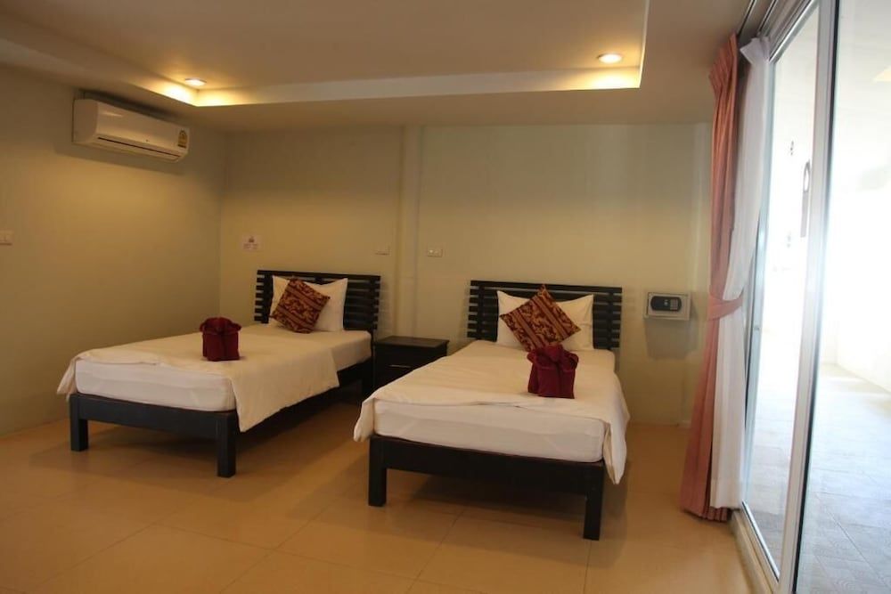 undefined Naiyang Seaview Place 9