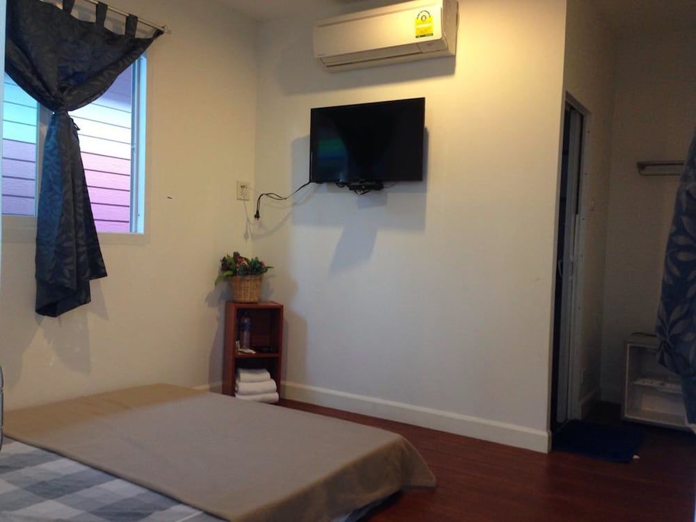 Se Sun Amphawa Standard Double Room 14
