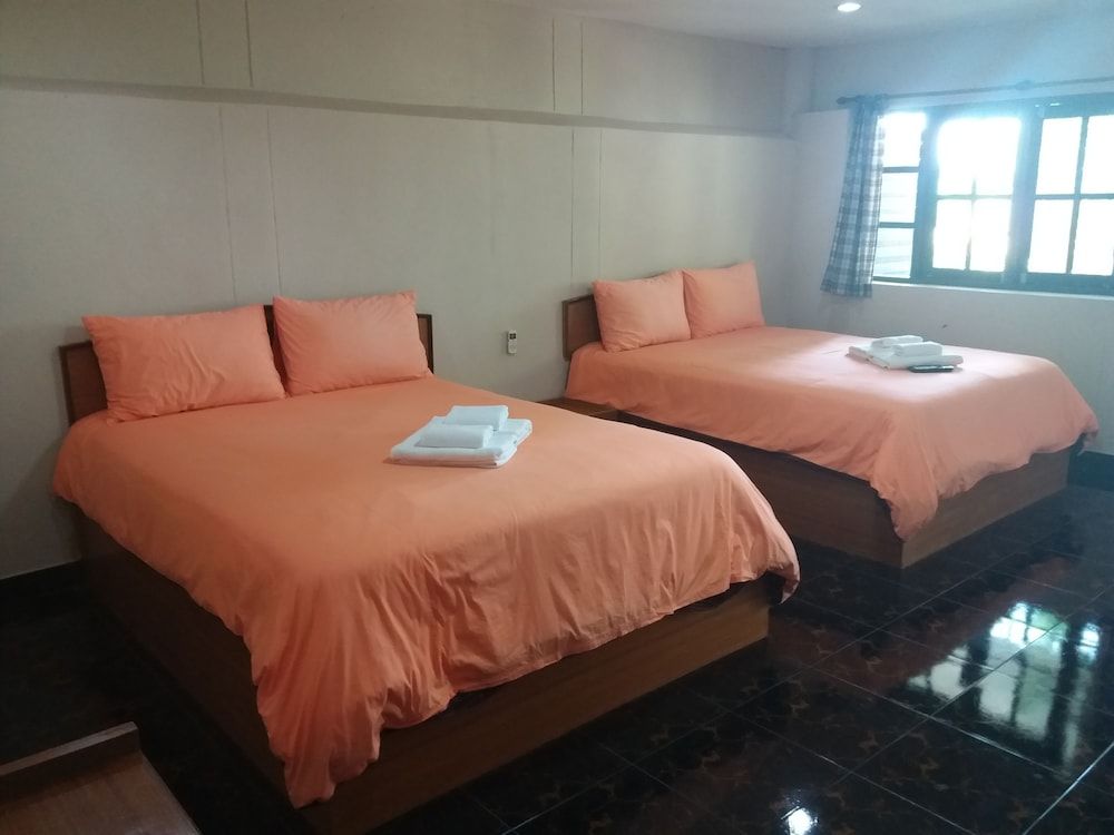 Chortip Resort