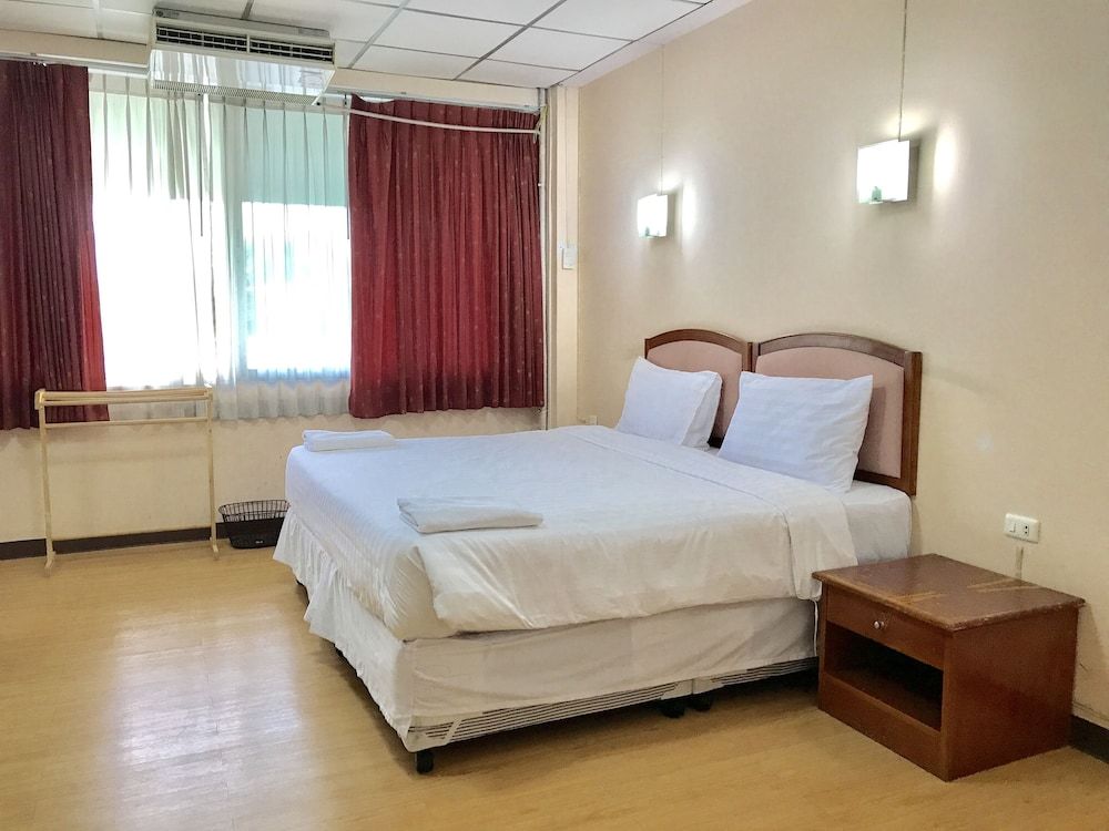 undefined Coop Dopa Hostel 8