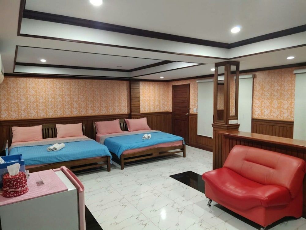 Tree House Chachoengsao Family Room 4