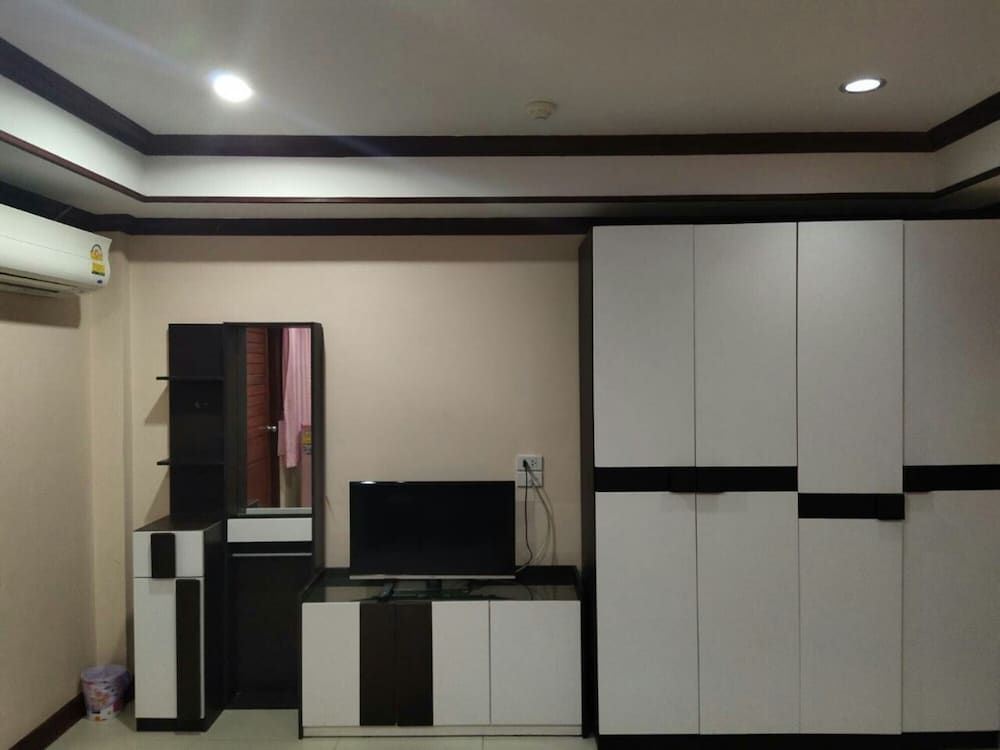 Tree House Chachoengsao Deluxe Double Room, 1 Double Bed 3