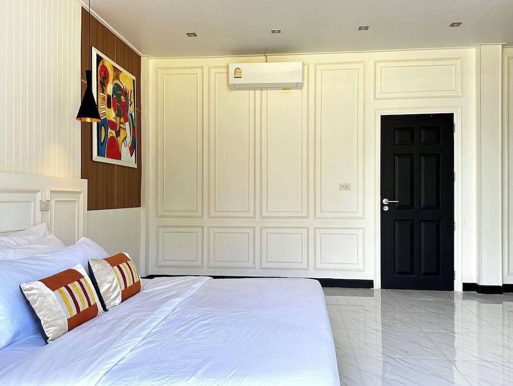 Koh Kood BED's Deluxe Double Room, 1 Double Bed, Garden View 12