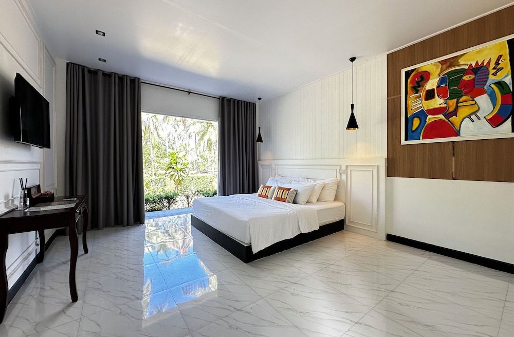 Koh Kood BED's Deluxe Double Room, 1 Double Bed, Garden View 19