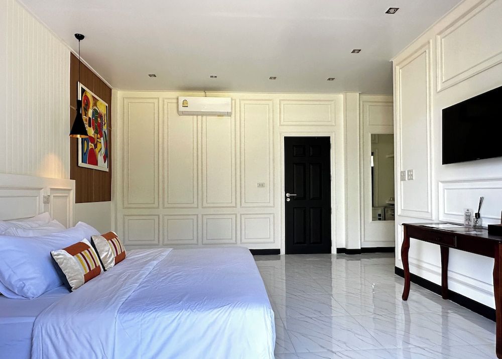 Koh Kood BED's Deluxe Double Room, 1 Double Bed, Garden View 18