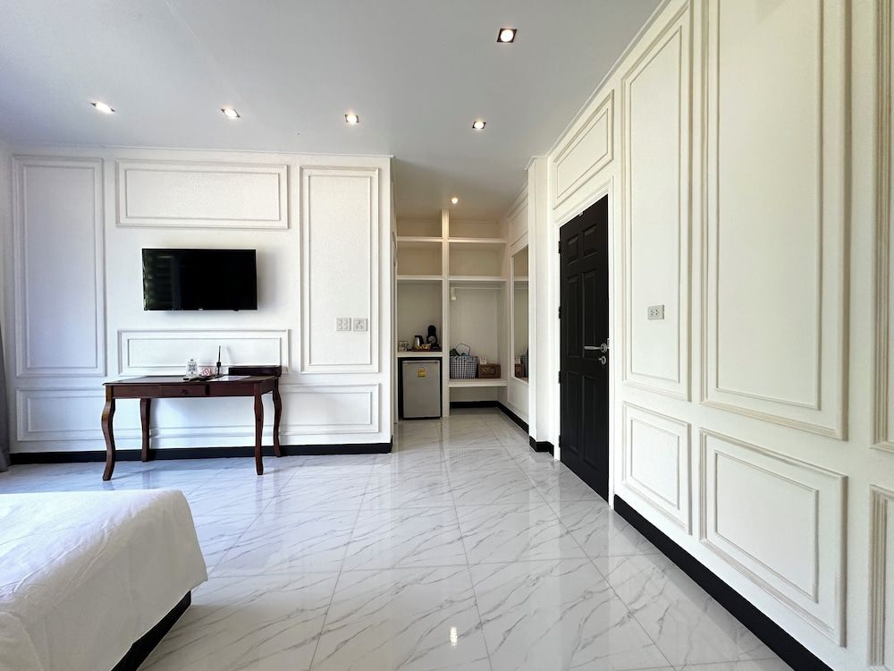 Koh Kood BED's Deluxe Double Room, 1 Double Bed, Garden View 37