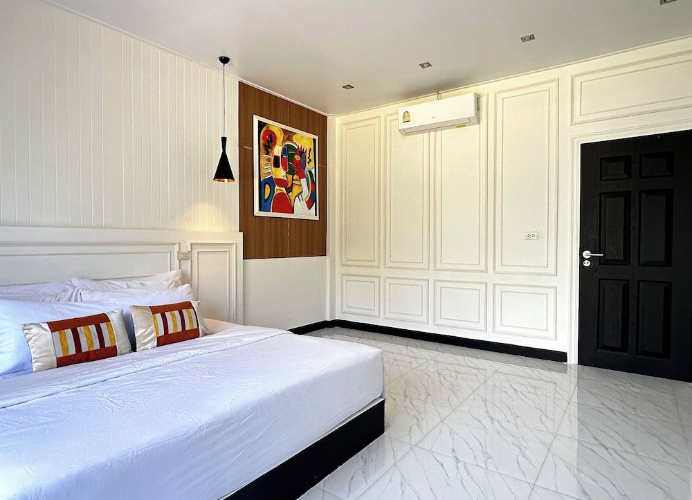 Koh Kood BED's Deluxe Double Room, 1 Double Bed, Garden View 13