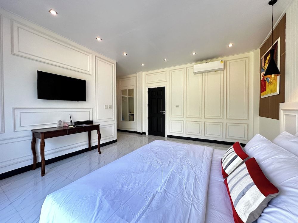 Koh Kood BED's Deluxe Double Room, 1 Double Bed, Garden View 25