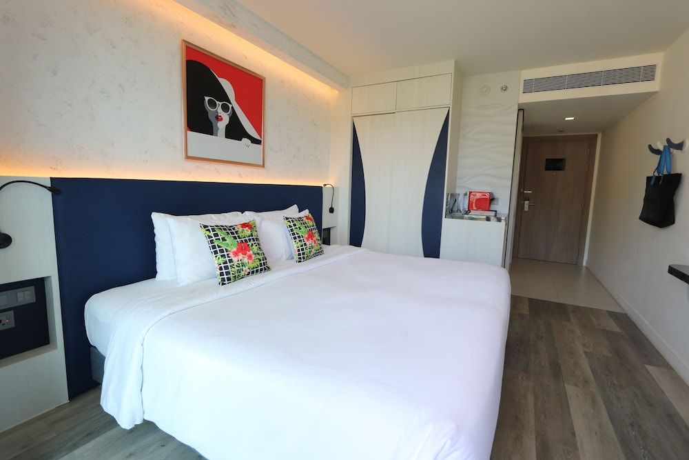 Premier Balcony room