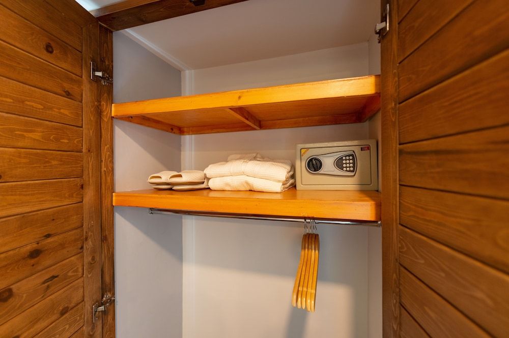 Maneeya Park Residence Elite Room 22