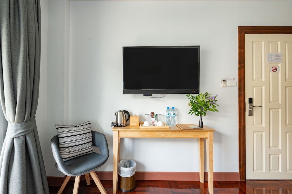 Maneeya Park Residence Junior Double Room 17