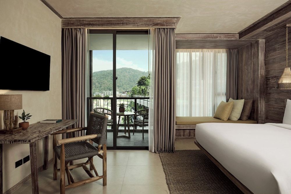 Dinso Resort & Villas Phuket, Vignette Collection by IHG Premium Room