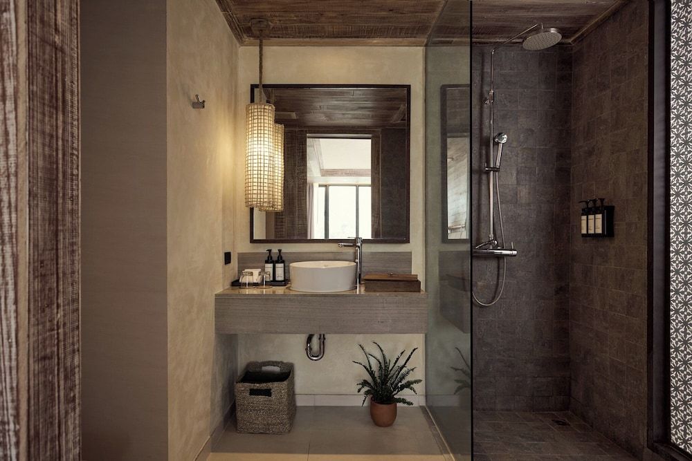 Dinso Resort & Villas Phuket, Vignette Collection by IHG Premium Room 5