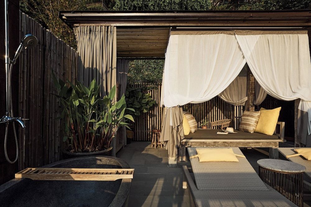 undefined Dinso Resort & Villas Phuket, Vignette Collection by IHG 4