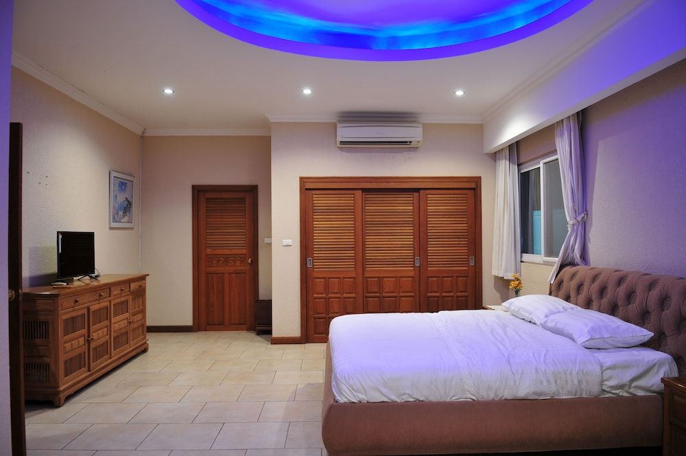 undefined Blue Lagoon Pool Villa 5