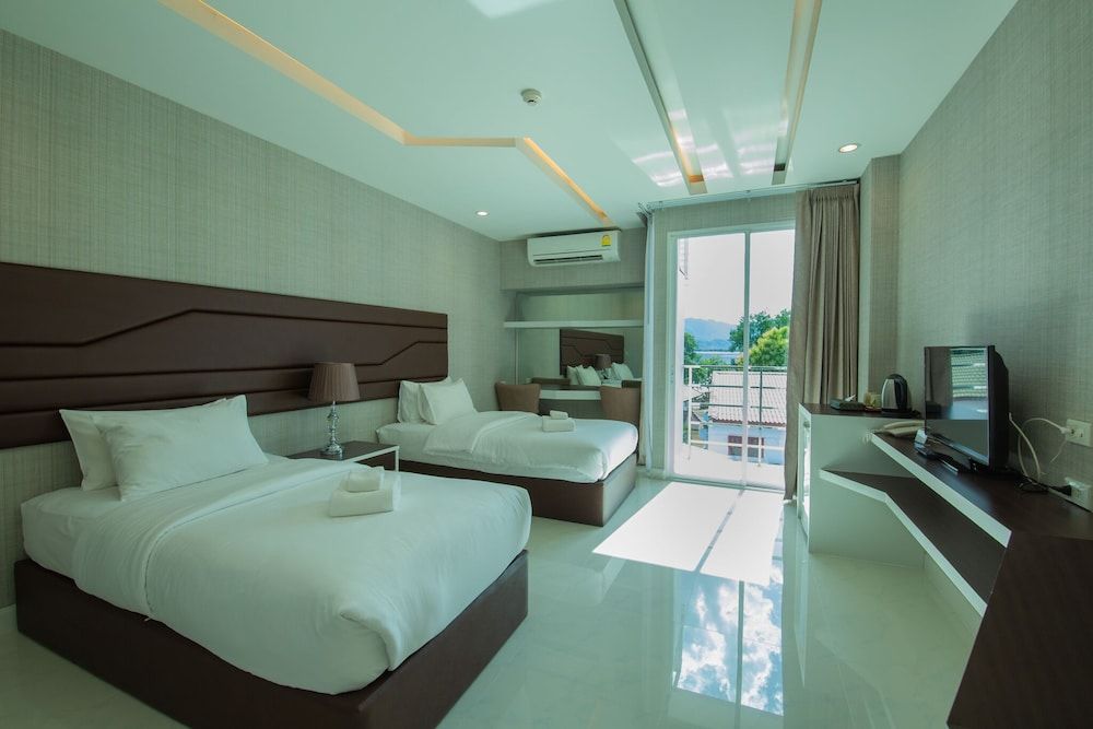 Phuglong Hotel Deluxe Room 2