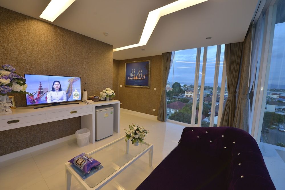 Phuglong Hotel Suite 13