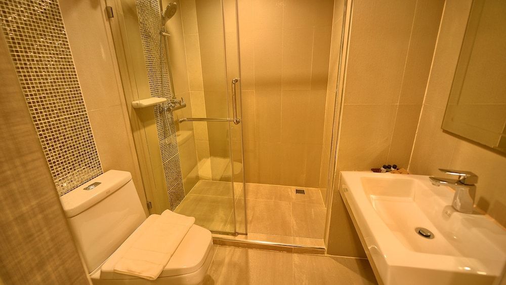 Phuglong Hotel Deluxe Room 6