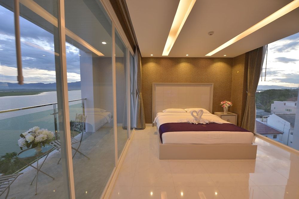 Phuglong Hotel Suite 2