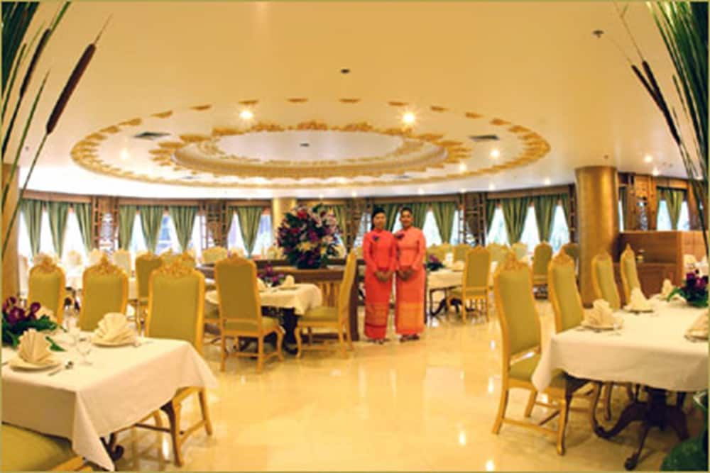 undefined Adriatic Palace Bangkok 3