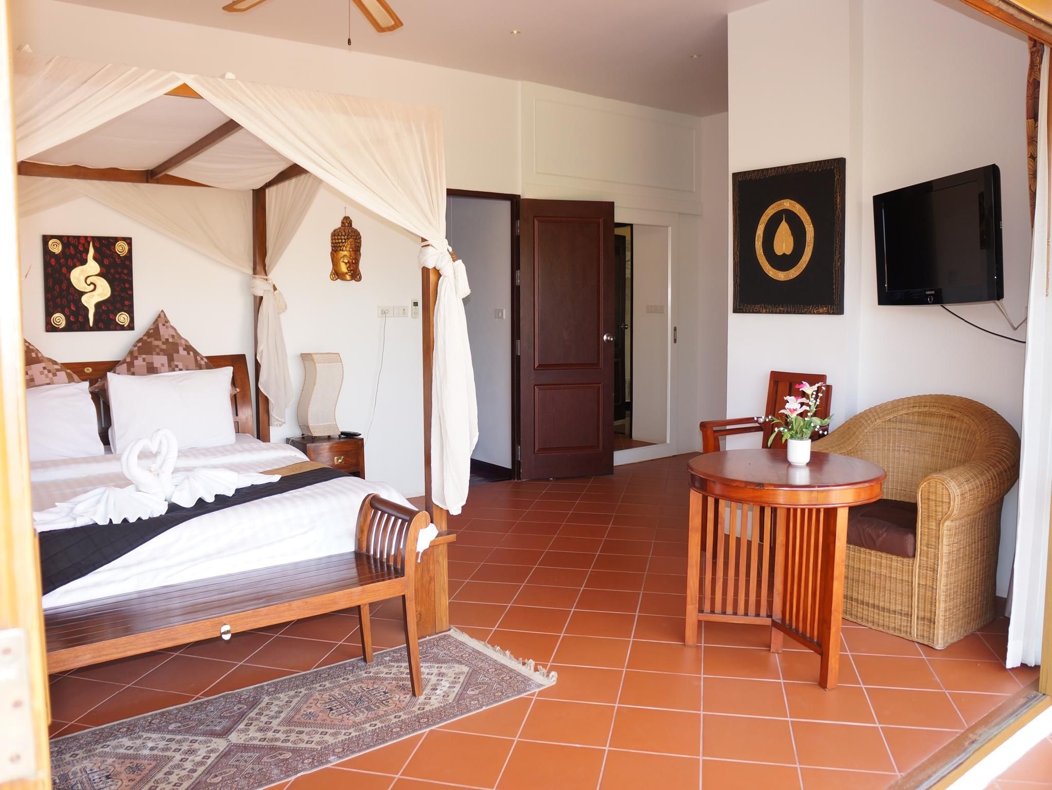 3 Bedroom Deluxe Pool Villa