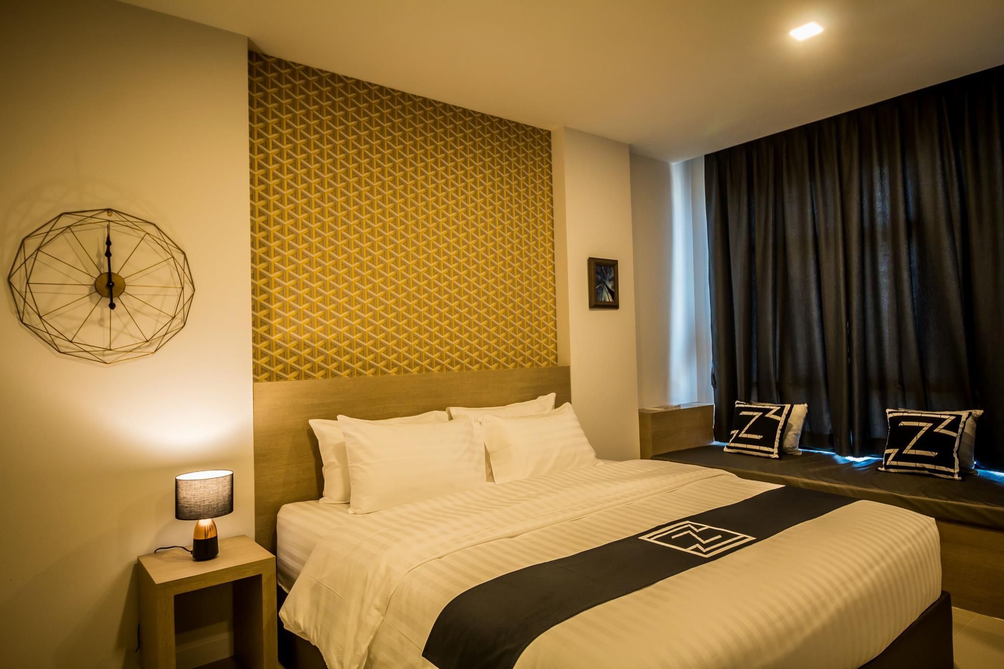 Standard King Room
