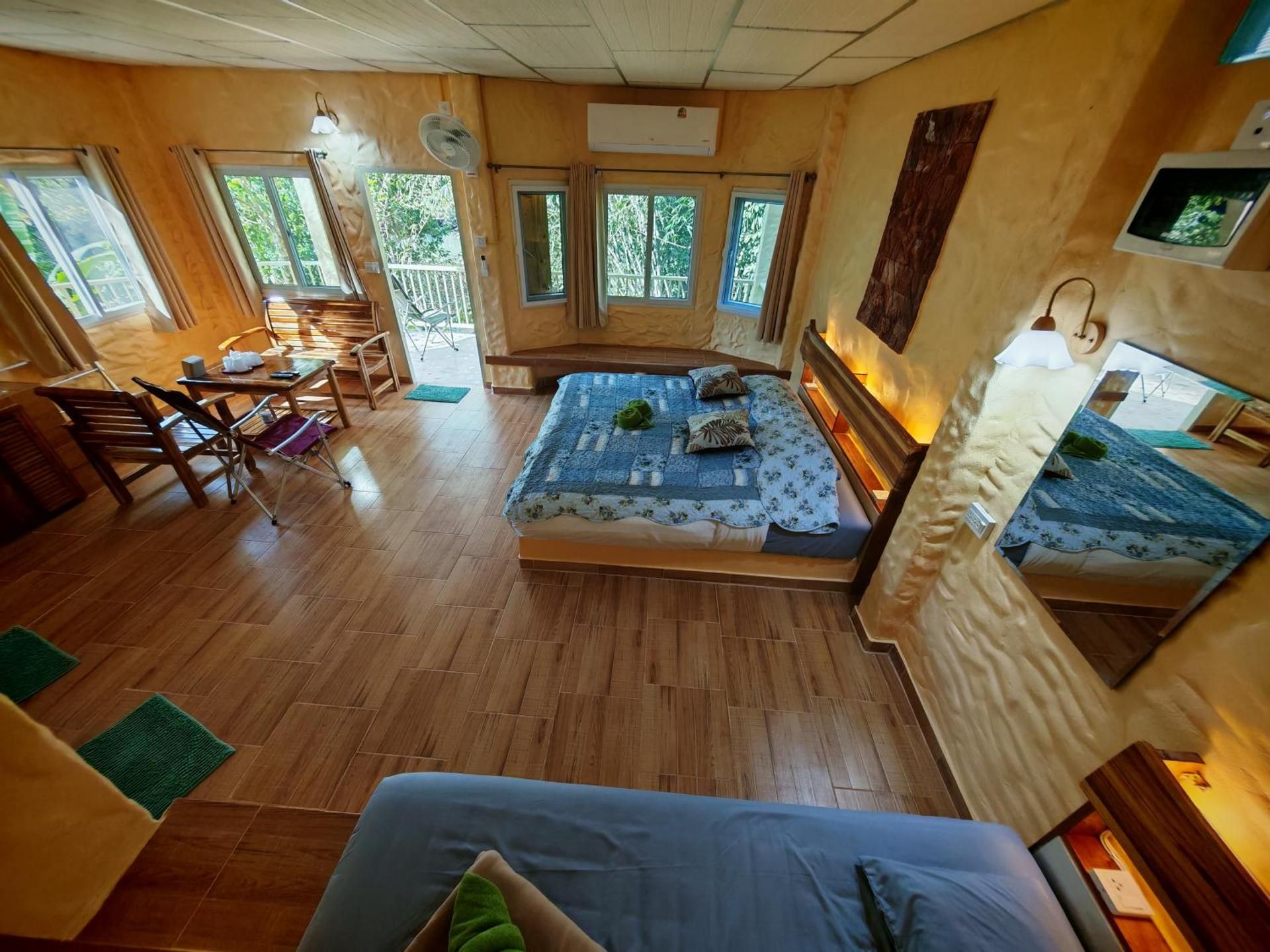 Baandin Chiewlarn Resort Family Junior Suite