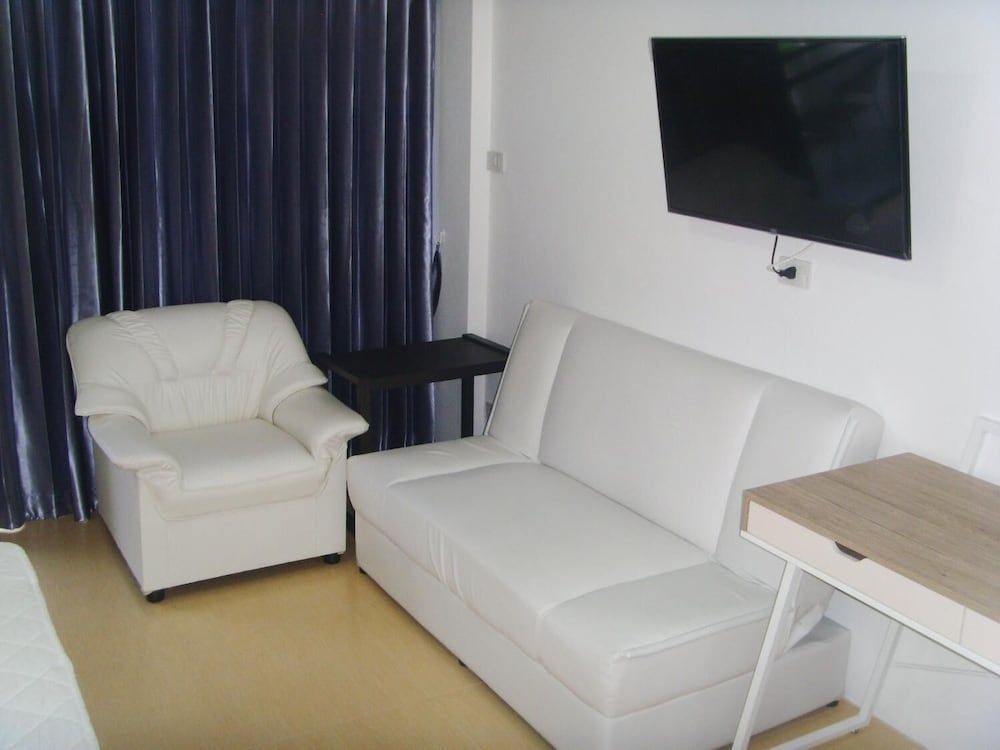 Kontiki Guesthouse Superior Double Room 7