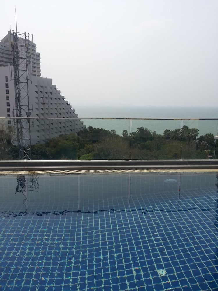 undefined Serenity Wongamat Pattaya Studio 7