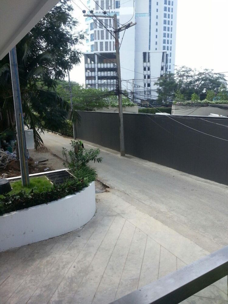 undefined Serenity Wongamat Pattaya Studio 4