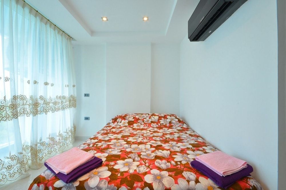 undefined Serenity Wongamat Pattaya Studio 2