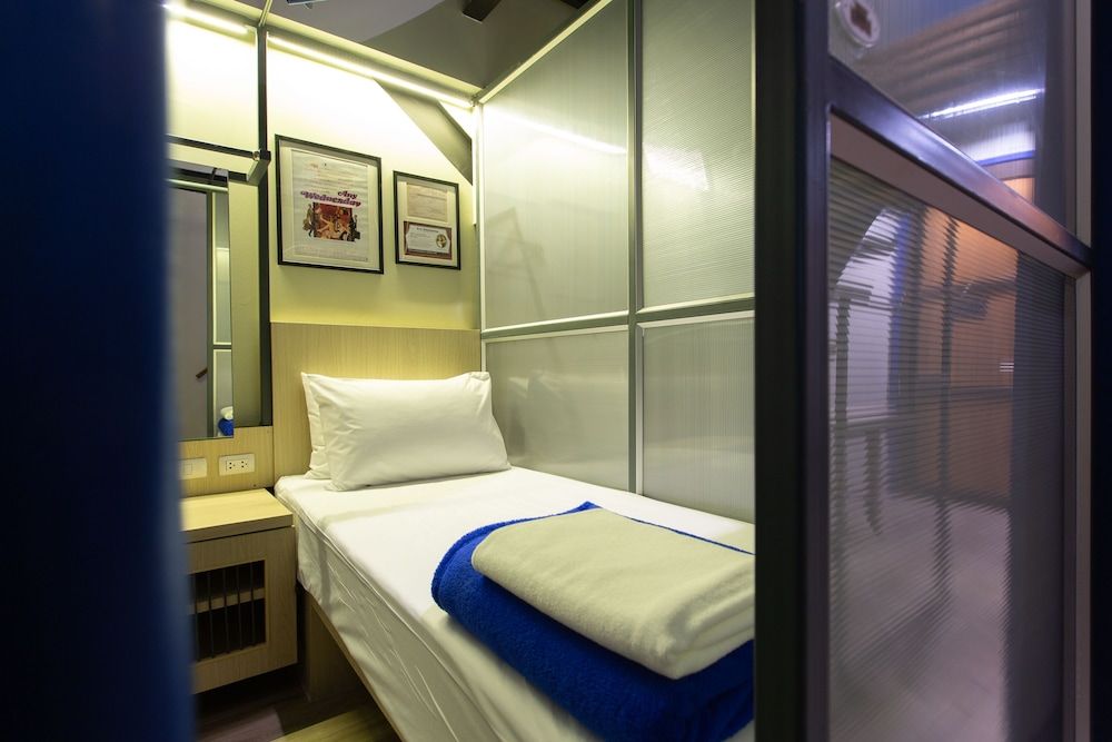 Dorm Bed In Mixed Dormitory - Superior