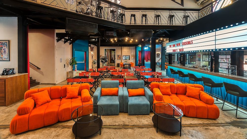 undefined Prince Theatre Heritage Stay Hostel - Silom