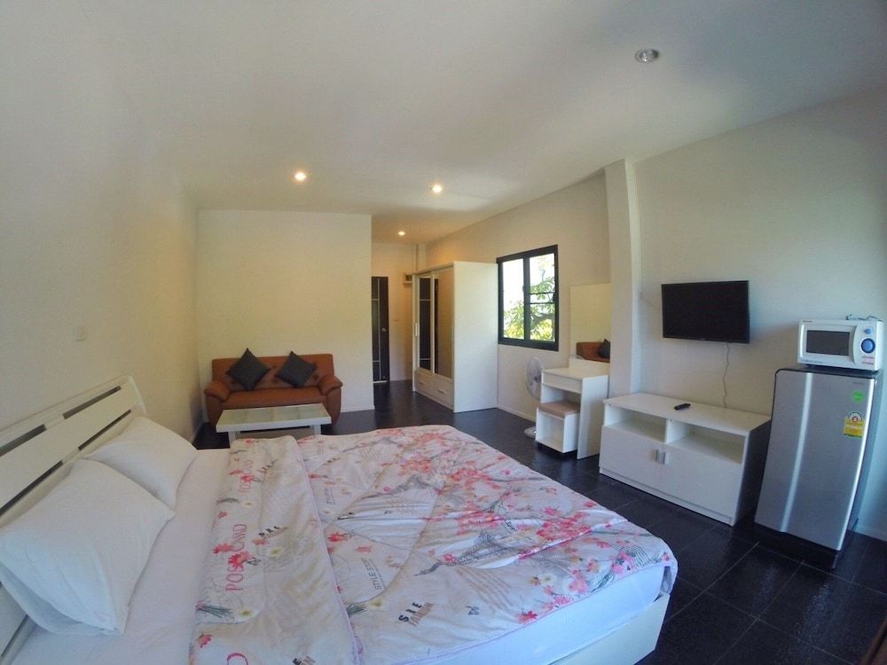 Fairtex Residence Grand Apartment, 1 King Bed 5