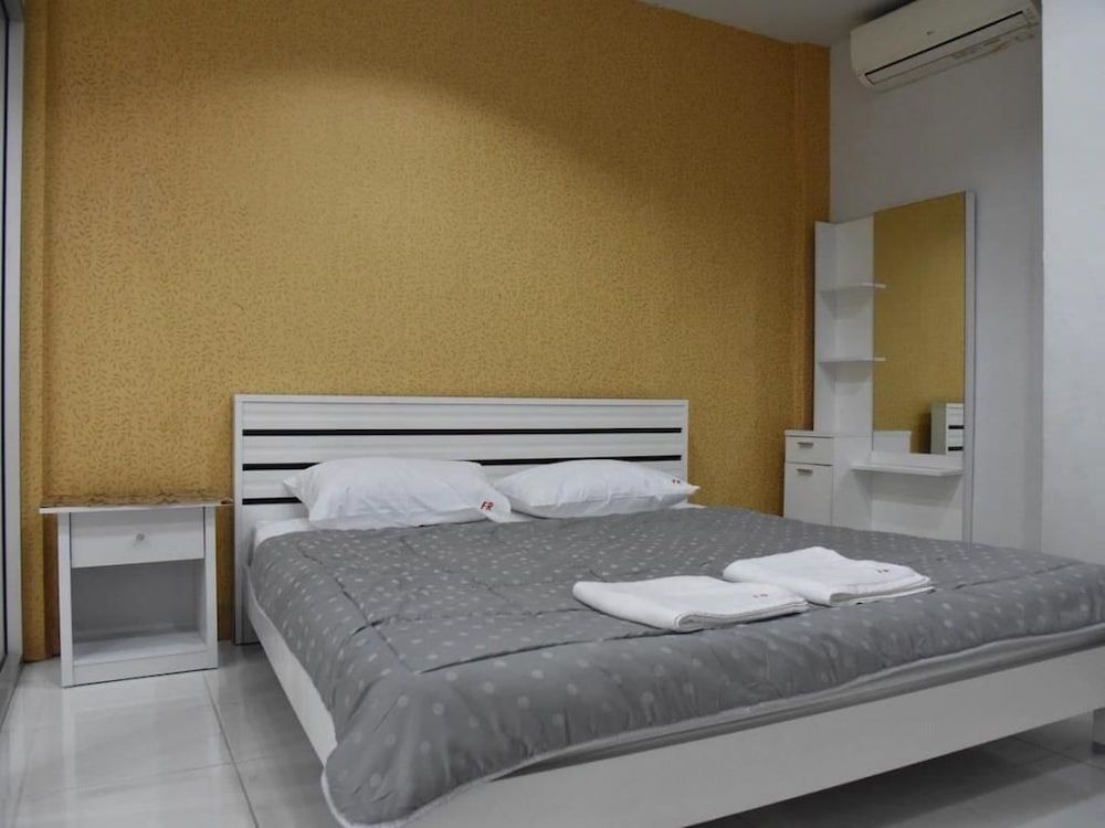 Fairtex Residence One Bedroom Apartment 2